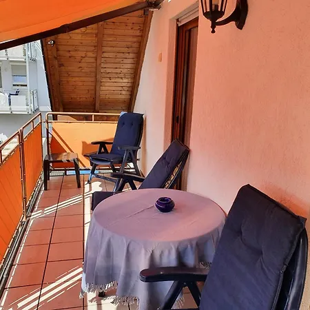Apartment Casa Ulla Am Hallenbad