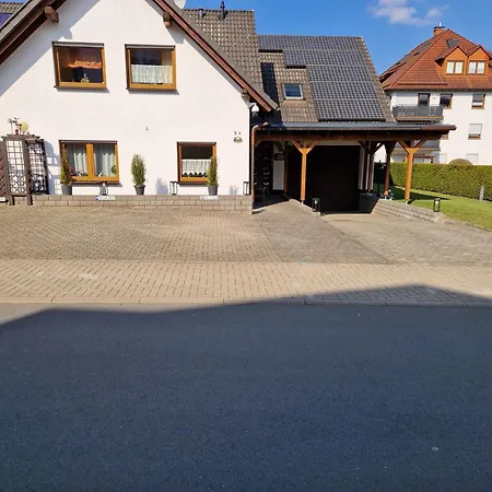 Casa Ulla Am Hallenbad Apartment Haiger